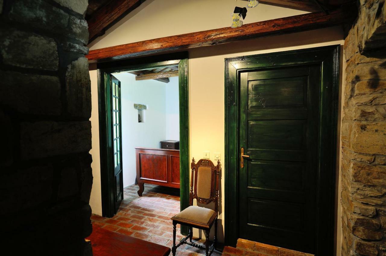 Traditional Istrian Stone House Smarje  Bagian luar foto